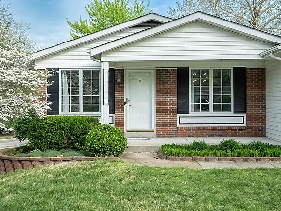 1028 Lanawood Ct, Florissant, MO 63031 | Zillow