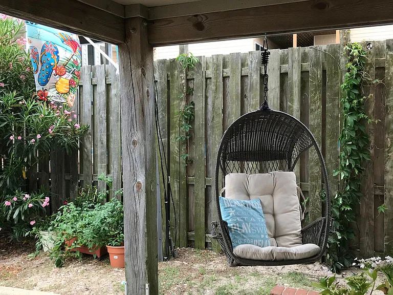 2234 E Ocean View Ave — Photo 3