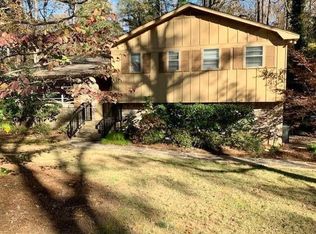 3551 Valley Cir, Birmingham, AL 35243