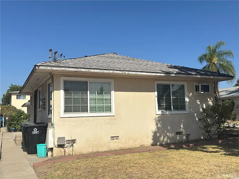 615 S Almansor St #A — Photo 12