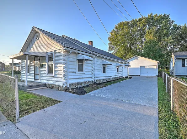 1041 Robertson St, Kingsport, TN 37660