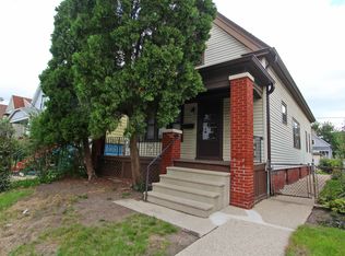 2152 S 15th Pl, Milwaukee, WI 53215