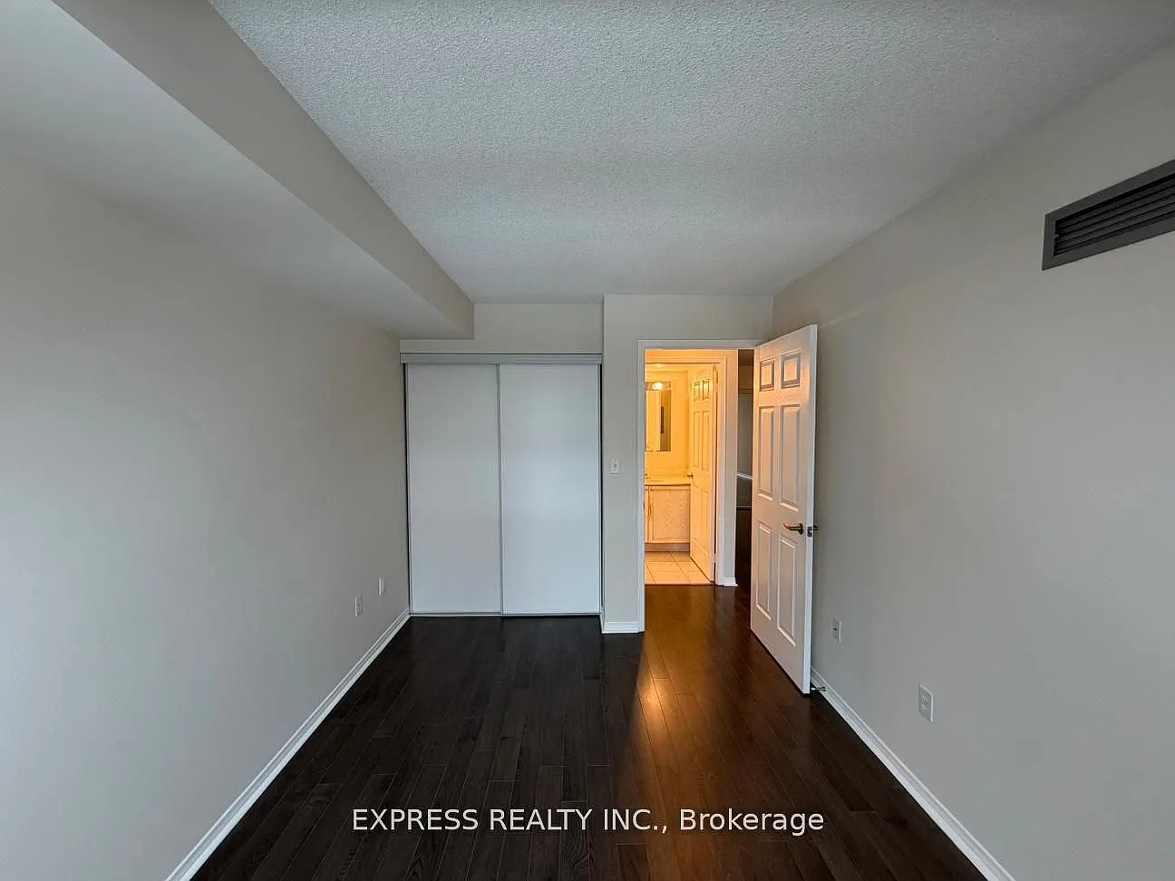 1 bed, $2,300 — Photo 2