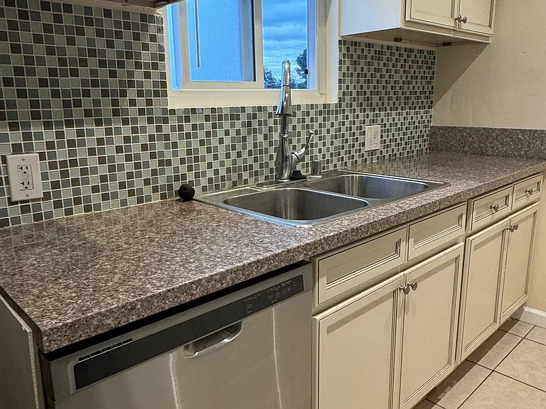543 Evergreen Street — Photo 20