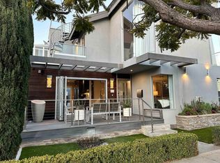 911 9th St, Coronado, CA 92118