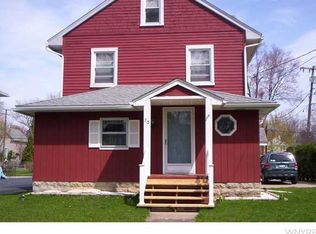 70 Elizabeth St, Hamburg, NY 14075