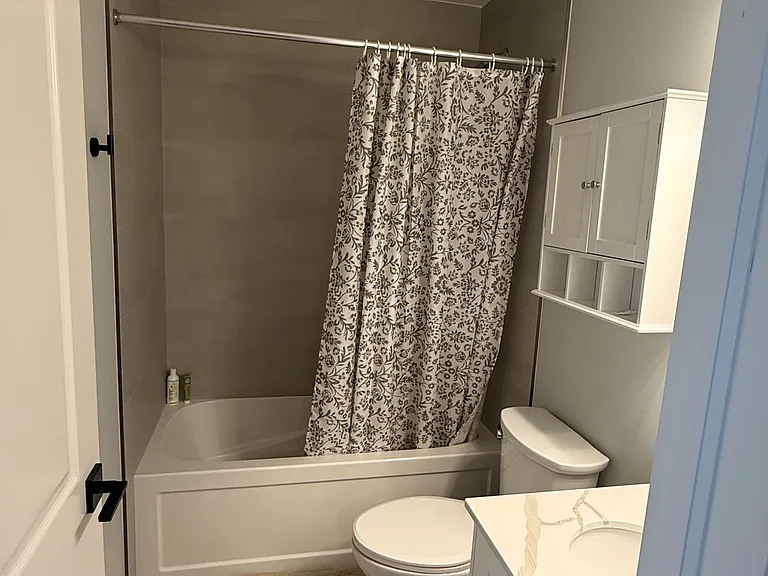 10 S Creek Dr #44 — Photo 16