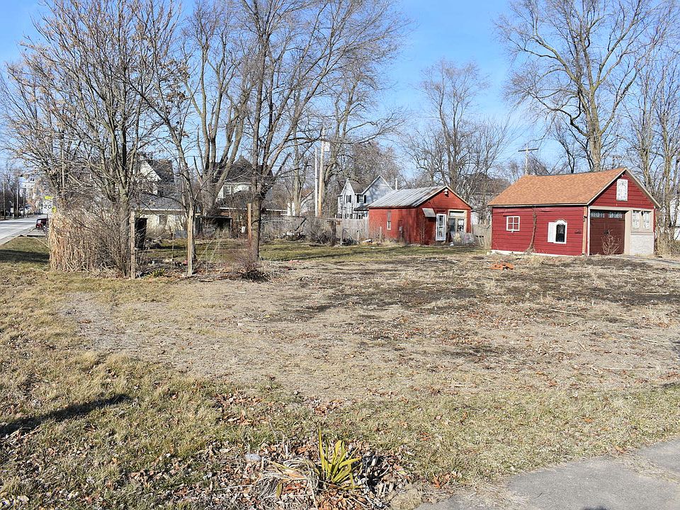 425 S Green St, Piper City, IL 60959 Zillow