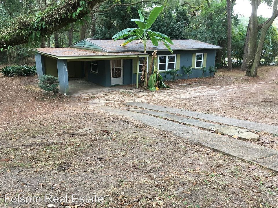 1st image of 1001 Hiawatha Dr