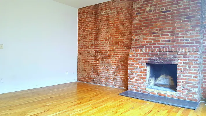 Rented by Manhattan Spaces | media 16