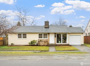 407 9th St NW, Puyallup, WA