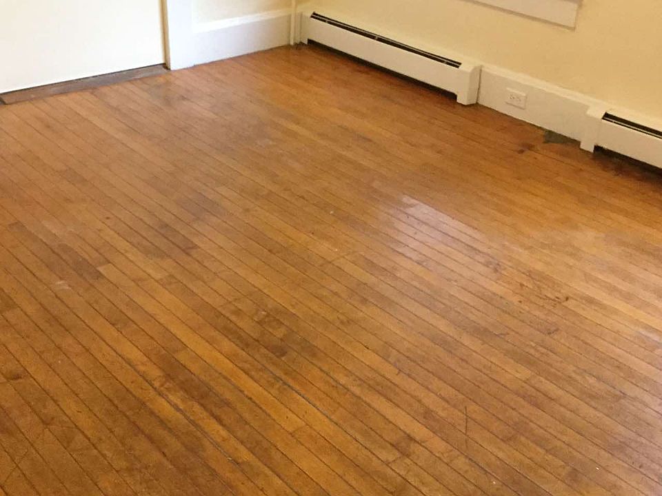 2nd image of 11 Osgood St APT 1