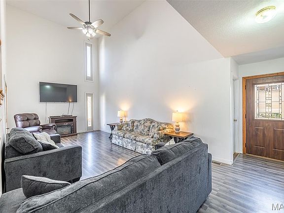 3rd image of 501 N 16th St