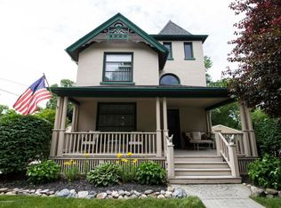 233 W Front St, Grand Ledge, MI 48837