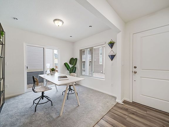 Rand flex space as office