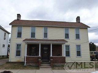 1st image of 120 Tomlinson Ave