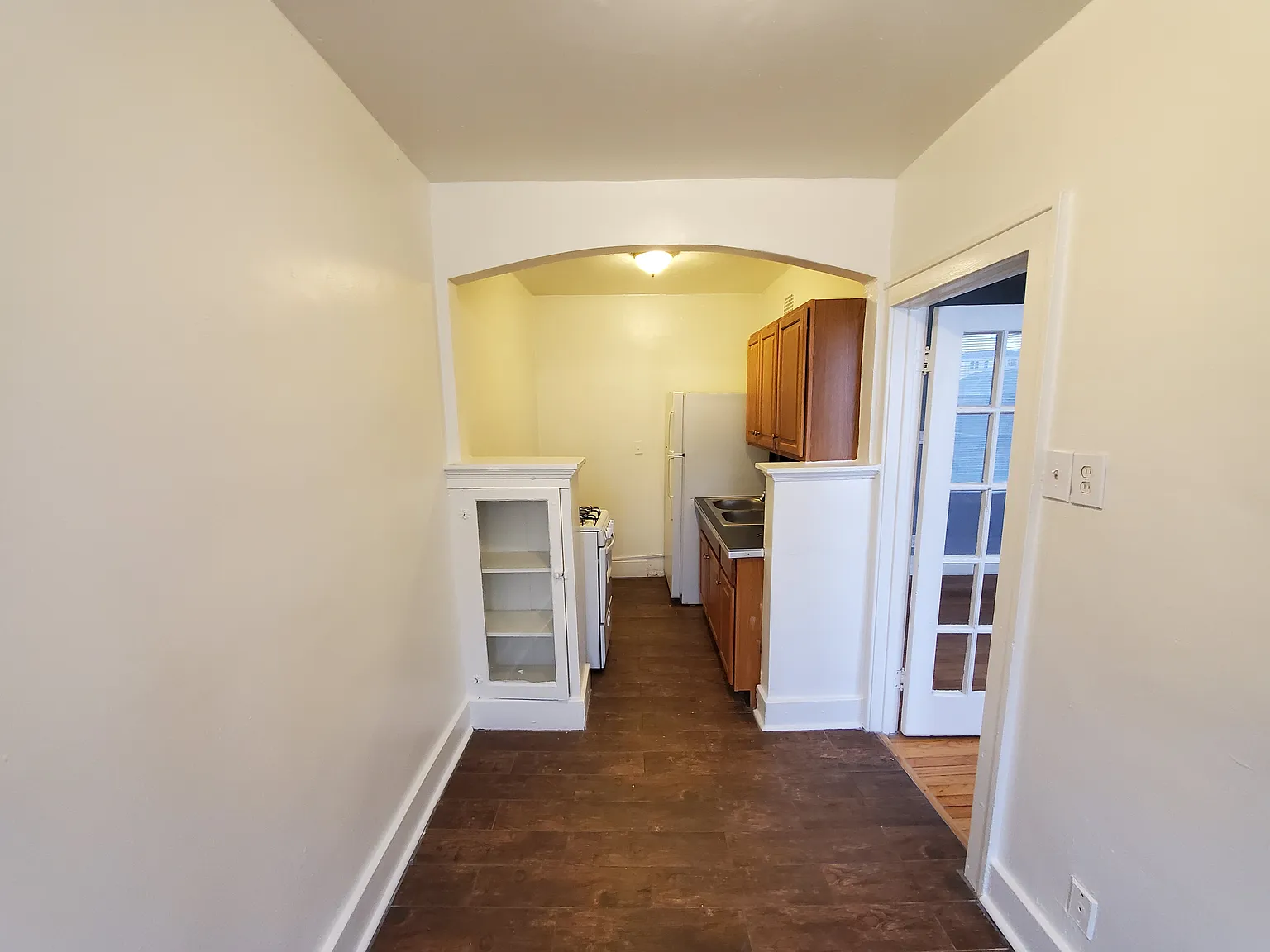 Studio, 550 sqft, $850 — Photo 3