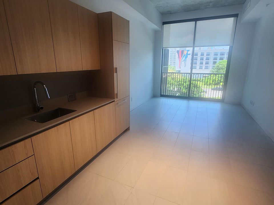1st image of 120 NW 27th St Floor 3A