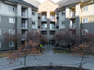 4 Dayspring Cir #203, Brampton, ON L6P2Z5