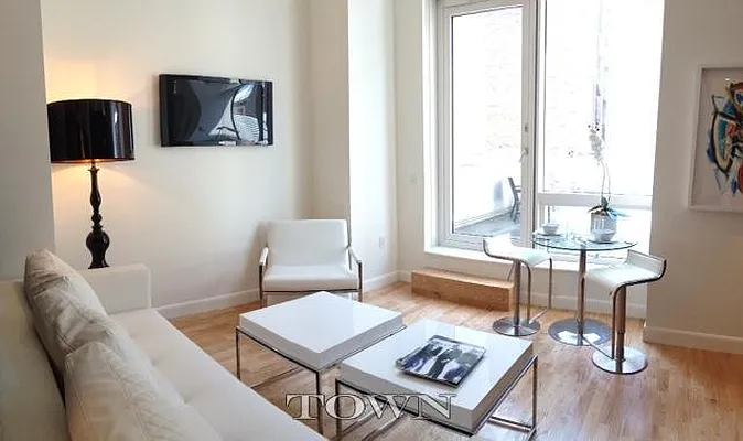 Rented by Town Residential | media 24