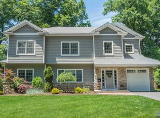 87 Harding Rd, Wyckoff, NJ 07481