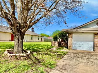 1408 Walters Dr, Granbury, TX 76048