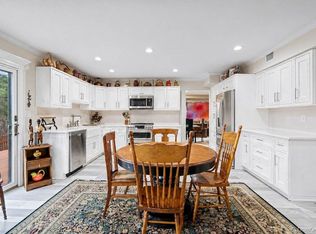 38 Maple Court, Jericho, NY 11753