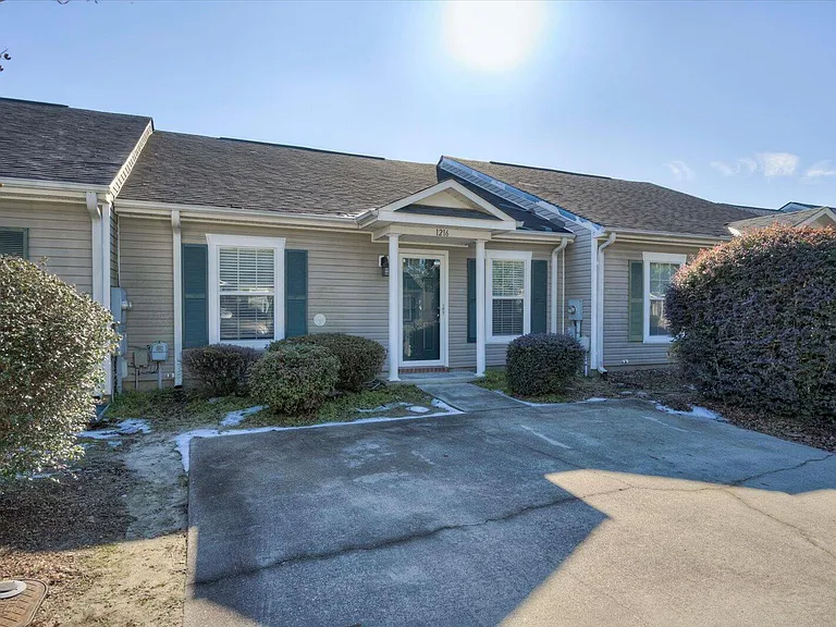 1216 Longpoint Dr — Photo 20