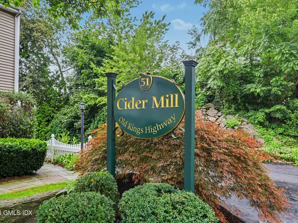 51 Old Kings Hwy APT 1, Greenwich, CT 06870