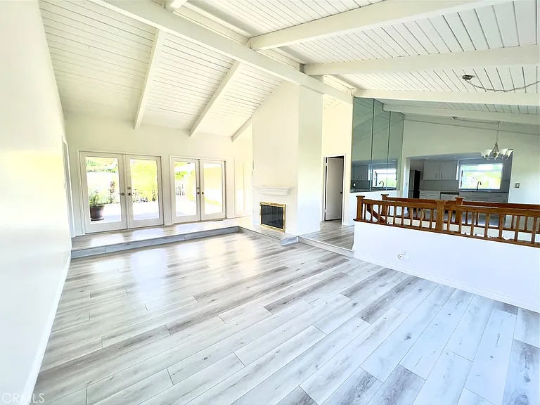 24 Pony Ln — Photo 11
