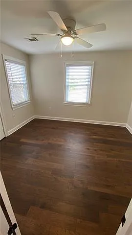 2 bed, 1.0 bath, 1200 sqft, $2,100 — Photo 3