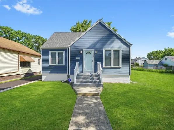 536 E 155th St, Phoenix, IL 60426