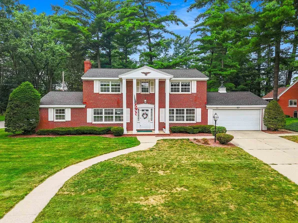 1518 Shannon St, Green Bay, WI 54304