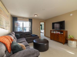 2610 133rd St W #402, Rosemount, MN 55068
