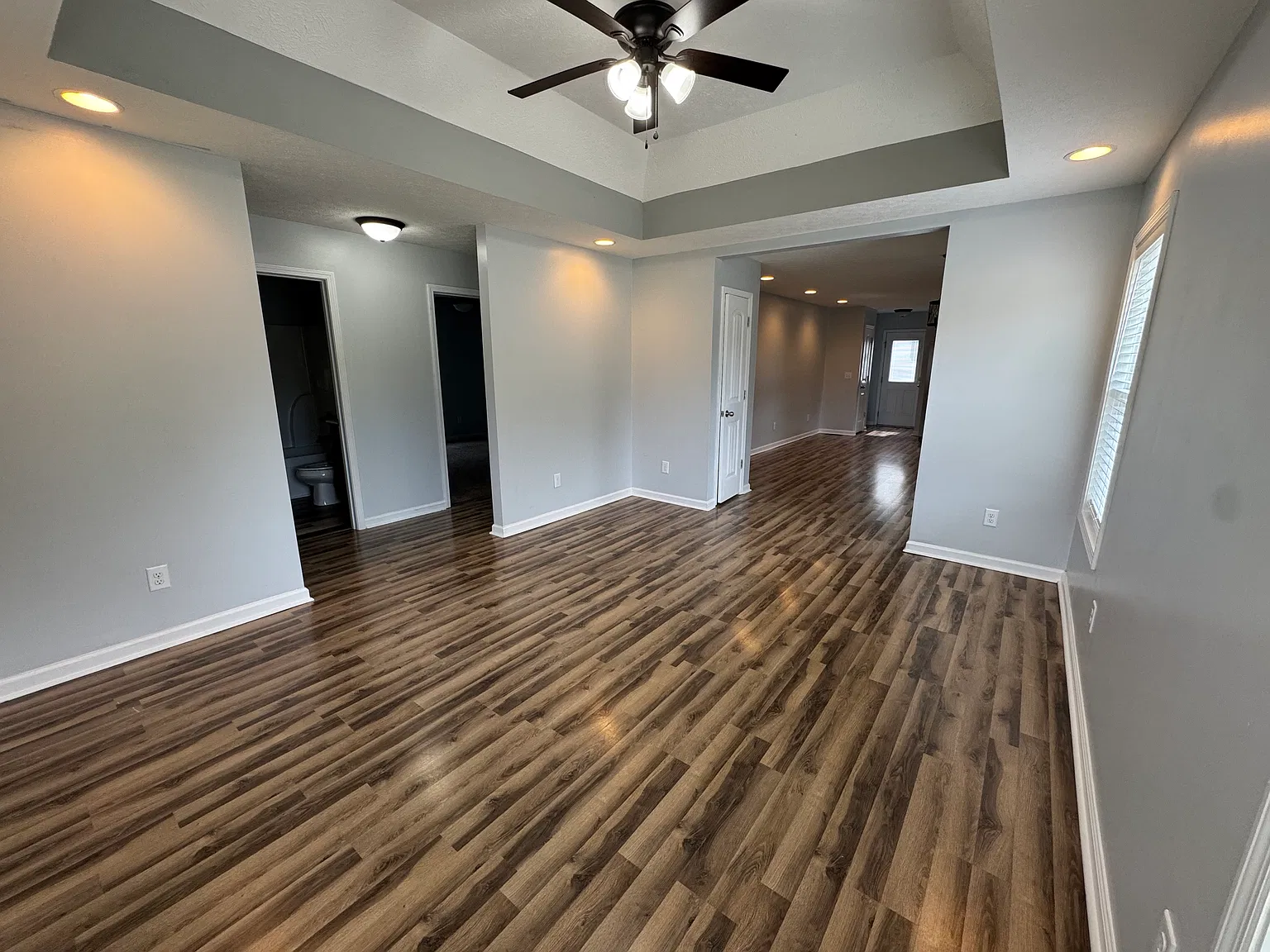 3 bed, 1350 sqft, $1,745 — Photo 4