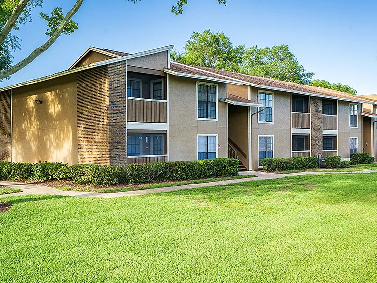 Forestlake Apartments — Photo 26