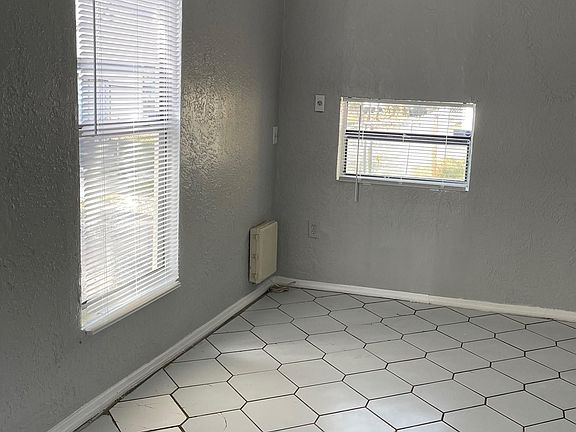 5th image of 1519 20th Ave S