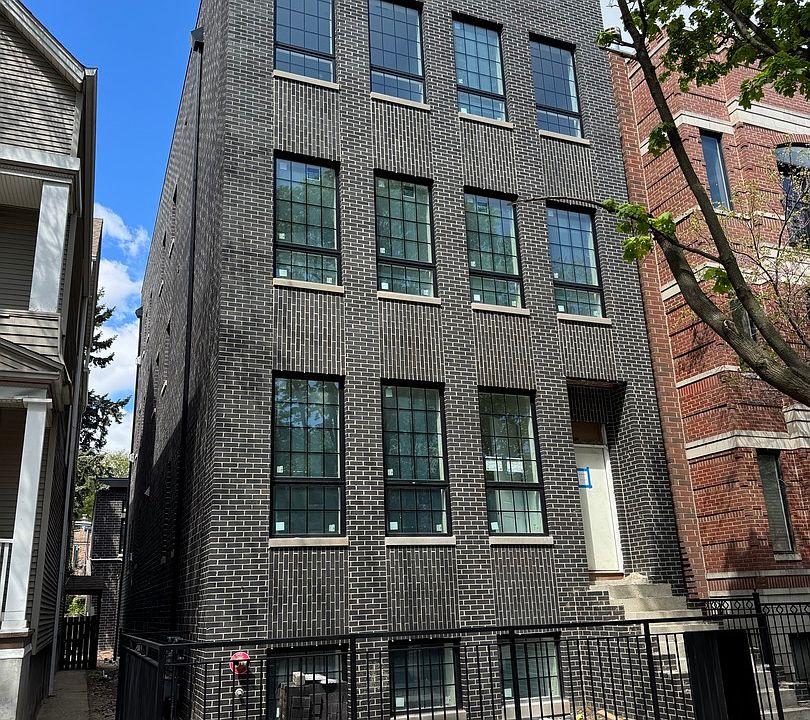 1st image of 3820 N Damen Ave #Ch