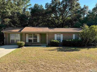 5163 Springdale Dr, Milton, FL 32570