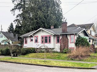 2652 39th Ave SW, Seattle, WA 98116