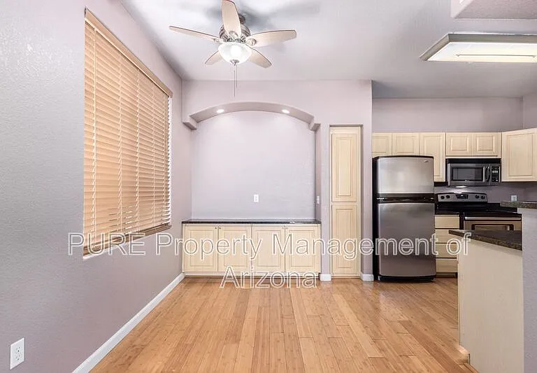 5303 N 7th St #324 — Photo 9
