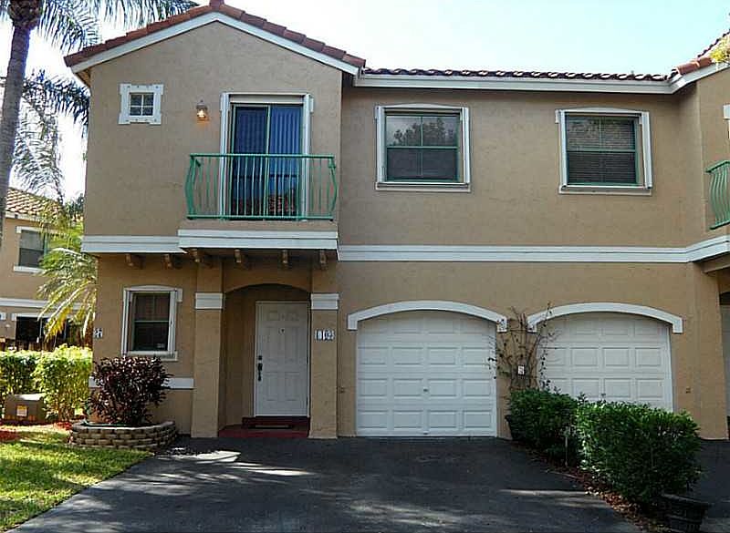1st image of 1403 NW 126th Ln
