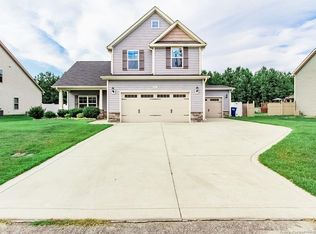 925 Saint Johns Loop, Raeford, NC 28376