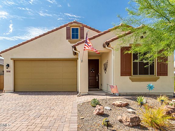 3rd image of 20346 W ELM Drive