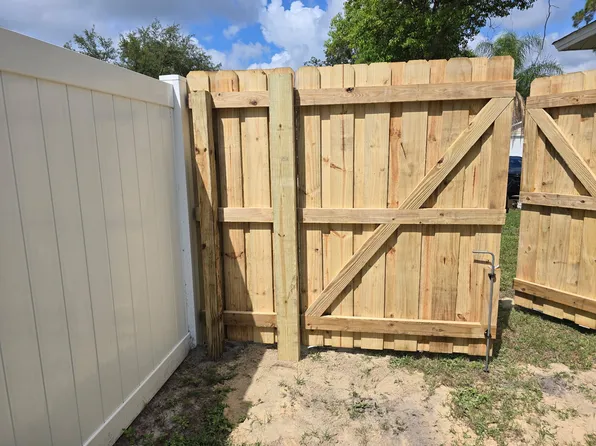 1545 Maxwell Ln, Deltona, FL 32738