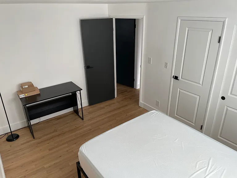 8728 S 1185 E — Photo 31