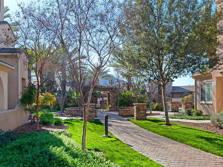 31180 Lavender Ct — Photo 24
