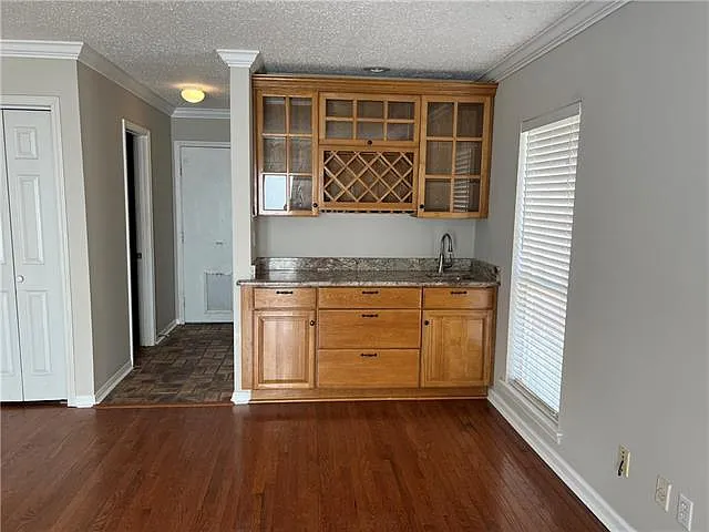 230 Cross Gates Blvd — Photo 13