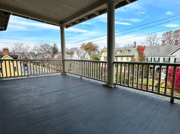 104 Maple Ave, Chestertown, MD 21620