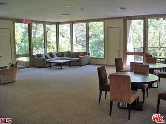 4th image of 4910 Saint Louis Ct